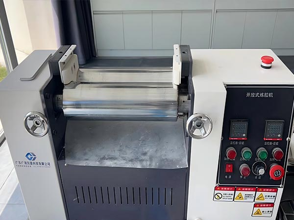 Open Rubber Mixing Mill