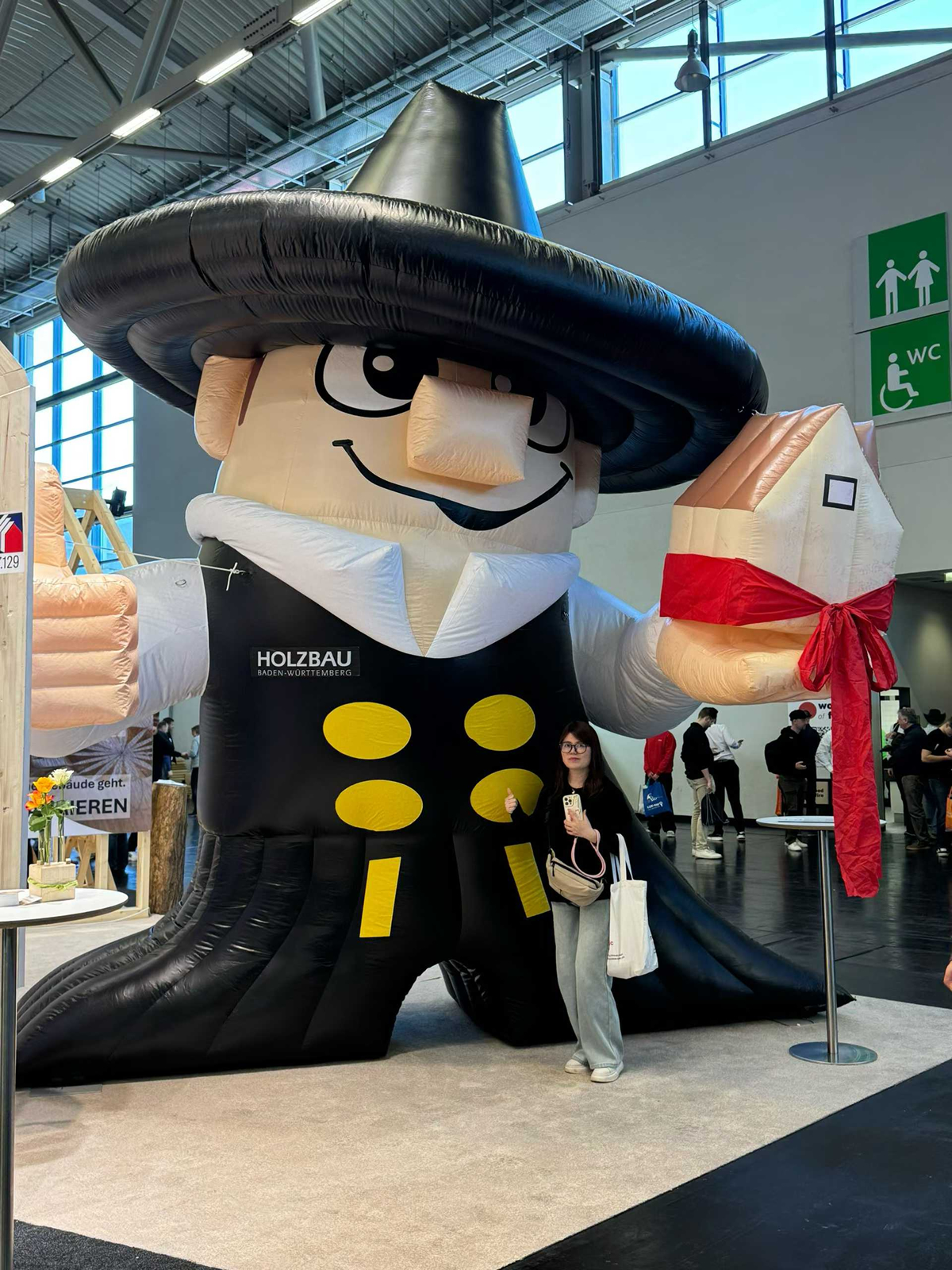 OESA Guard personnel at DACH+HOLZ International